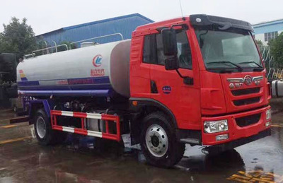 眾多解放灑水車，終有一款是你傾心的環衛利器